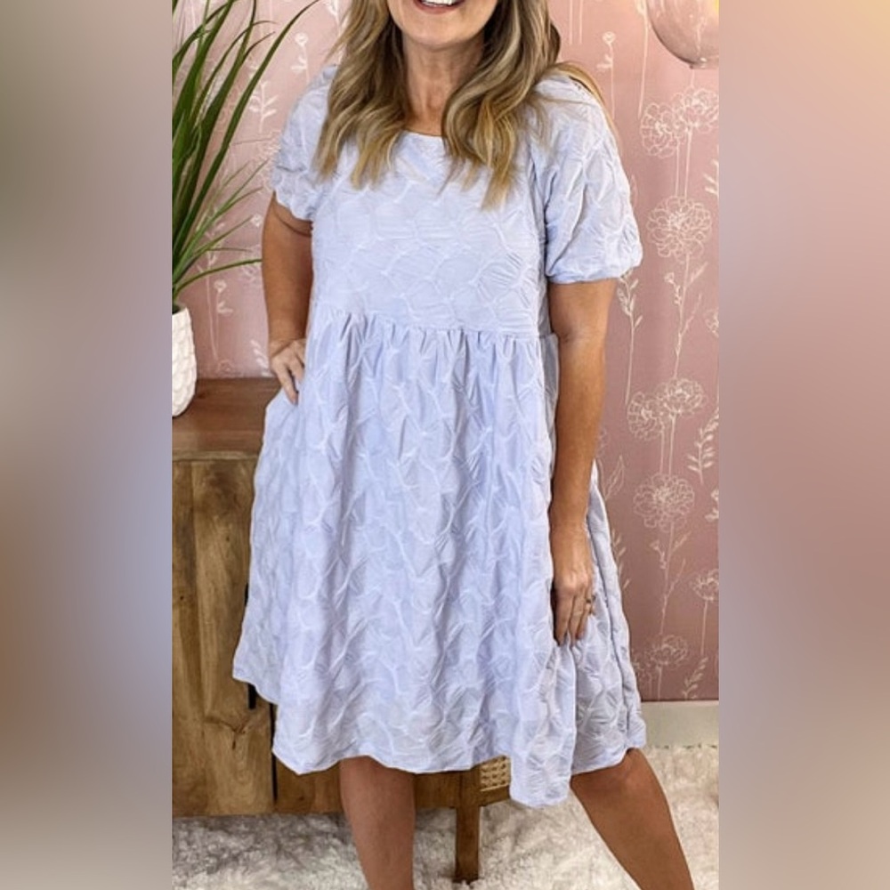 Beautiful dress - Picture 10 of 10